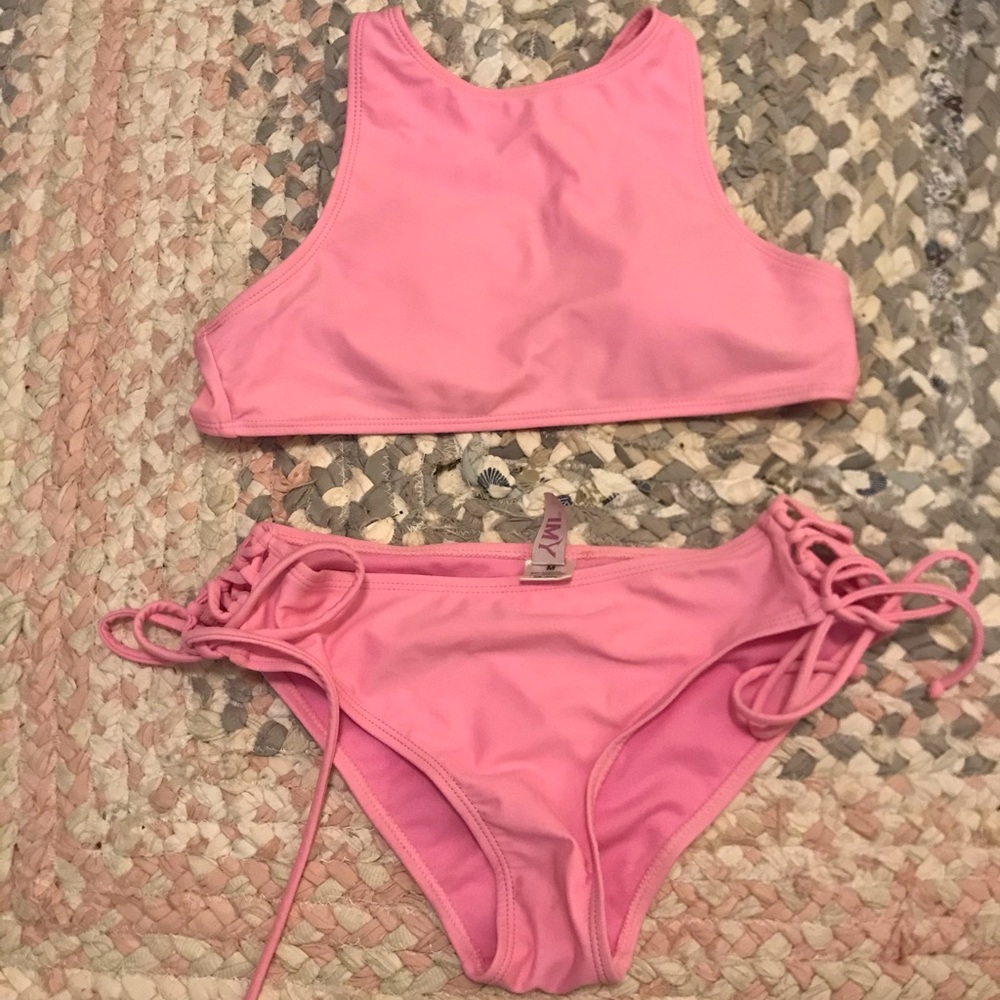 Bubblegum Pink swimsuit set